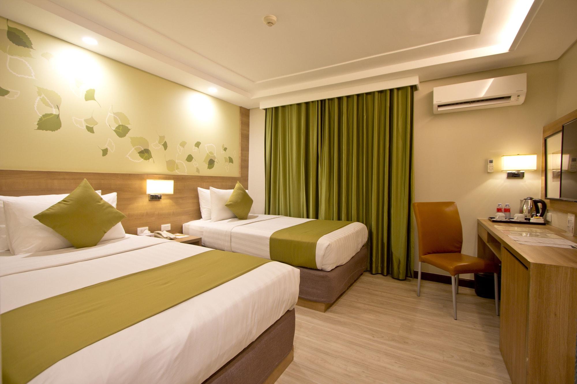 Crown Regency Hotel Makati Makati City Exterior foto